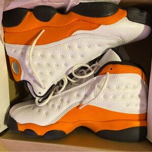Air Jordan 13 Retro(GS), Color- White/Starfish(orange)/Black, Size-5Y